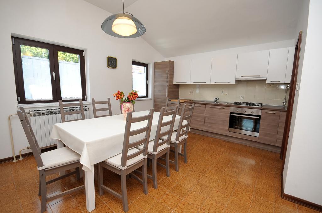 Apartament Vv Pula Phòng bức ảnh